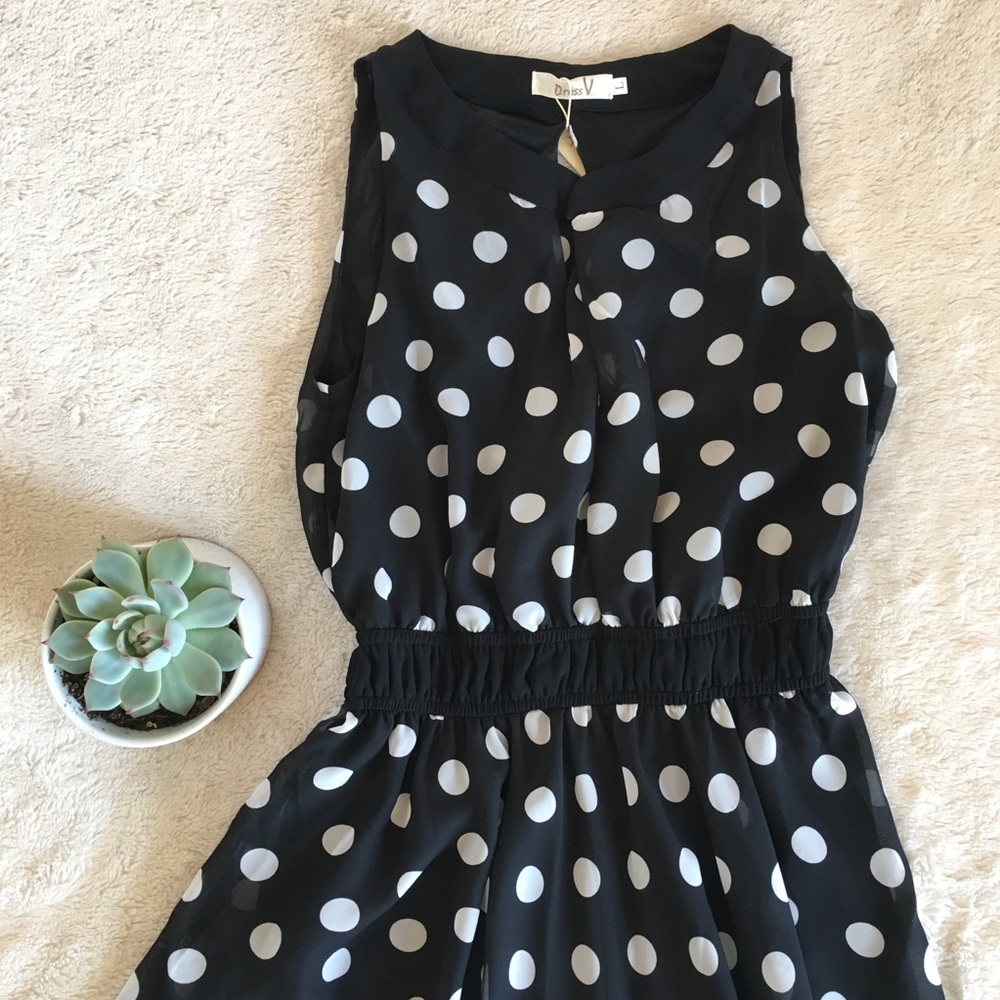 polka dot chiffon dress WITH TAGS !!